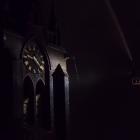 Hoogwerker brandweer bij de brand in de Laurentiuskerk Weesp