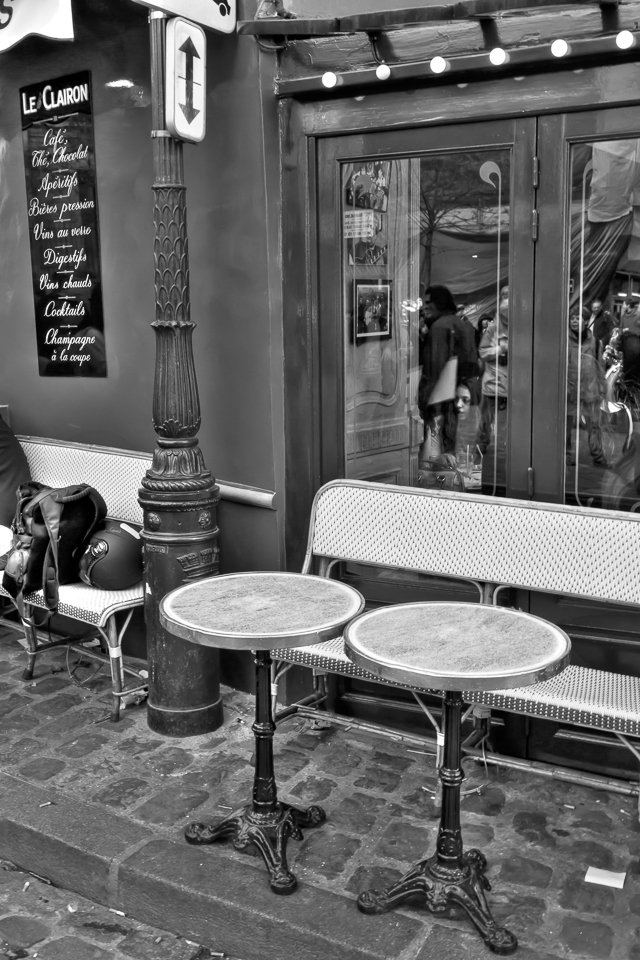 Small café at Place du Tertre